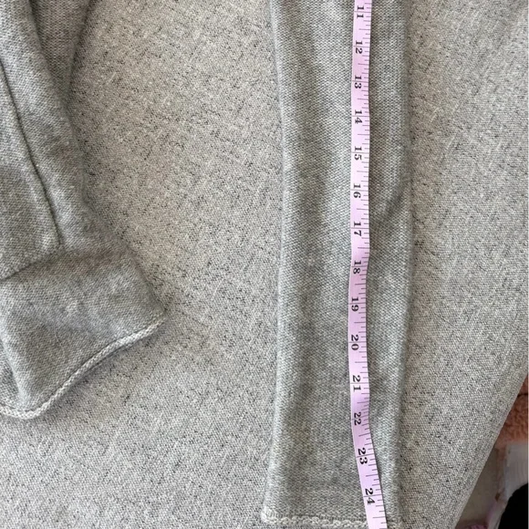 Aritzia Babaton Women’s Beekman Cardigan in Heathered Gray, XXS - Picture 8 of 8
